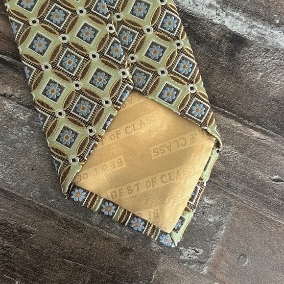 Robert Talbot - Best of Class Tie - Picture 4 of 6